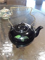 VINTAGE STYLE TEAPOT