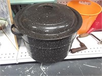 large steam pot