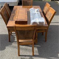 Winners Only Trestle Wood Table W/ (6) Chairs