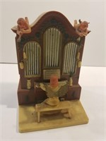 Vintage Christmas hard plastic music box organ