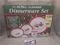 16 Piece Holiday Dinneware Set- Brand New In Box!