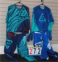 TWO(2) ANSWER RACING SIZE LARGE RIDING GEAR