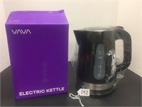 VAVA ELECTRIC KETTLE (NEW, IN BOX - WORKS)