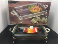 SILVERPLATED TWO QUART SERVER WITH LINER