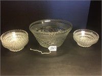 9 1/2" BOWL AND 5 BERRY BOWLS