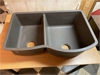 Unistalled Kitchen Sink with Corner Defect