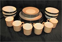 4 Place settings Fisher Stoneware & 6 Cups