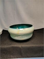Vintage studio glass bowl
Signed 1978