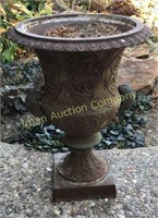 Nice Iron Planter with Green Paint 
24”