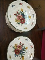 Pre Owned 8 Vintage Plates About Villeroy & Boch