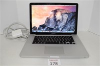 Mac Book Pro Laptop
