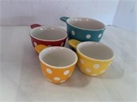 (SET_ Measureing Cups - Polka Dotted