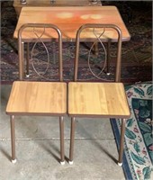 Child table and 2 chairs