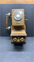 Thomas Collection Oak Wall phone is modern