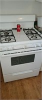 Tappan gas stove 7 years old. ( works good)