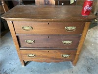 1930'S 3 DRAWER CHEST