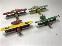 4 Toy Planes