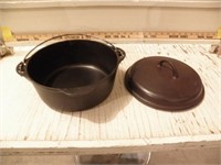 GRISWOLD DUTCH OVEN W/ LID, #8