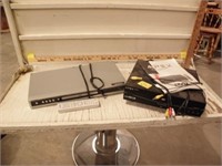 2 DVD PLAYERS, 1 REMOTE, UNTESTED