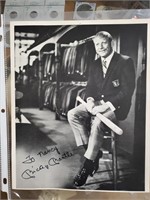 Autograph B&W 8x10 photo baseball Mickey Mantle