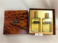 NEW IN BOX ARAMIS 2 BOTTLE SET OF AFTER SHAVE & EA