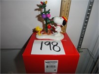 Snoopy Singing Christmas cards figure
