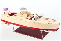 Lionel Pre-War Wind-up Boat