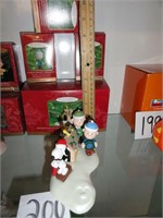 Hallmark Charlie Brown & Snoopy ornament set
