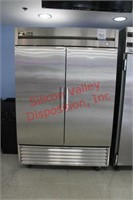 Commercial Refrigerator