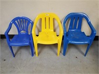 Three kids plastic chairs