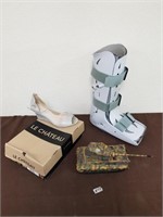 Air cast boot, heavy modle tank, Le Chateau size 7