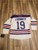 J.Schultz #19 SIGNED Oilers jersey!!!