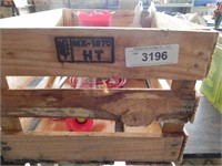 Wood Box w/2 Hummingbird Feeders