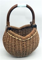 Decorative Basket w Wood Handle