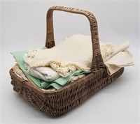 Wicker Basket w Napkins, Tablecloths, Pillow Cases
