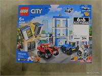 LEGO City Police Station