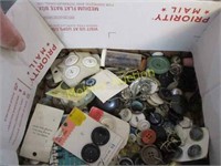 VINTAGE BUTTONS