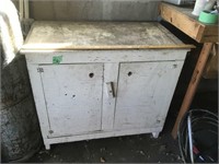 kitchen cabinet, 39x20x33.5