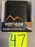 Voyger tri-fold leather wallet black