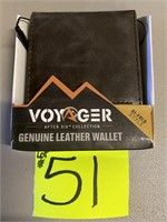 Voyger bi-fold leather wallet brown