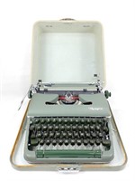 Vintage Olympia Olympia Werk AG Typewriter