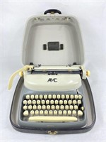 AMC 1961 Typewriter