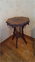 VICTORIAN GOTHIC SIDE TABLE