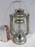 Olde Brooklyn Lantern, battery powered