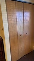 4 sets Bi-folding Closet Doors Light Oak 4x bid