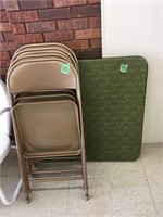 4 folding chairs w/card table