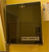 4 Wall Mounted Paper Towel  Dispenser