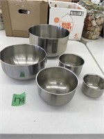 metal stackable bowls