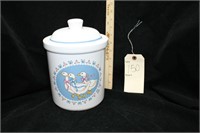 Ribbon Geese Treasure Craft USA Canister