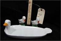 Duck dish w/salt and pepper shakers
